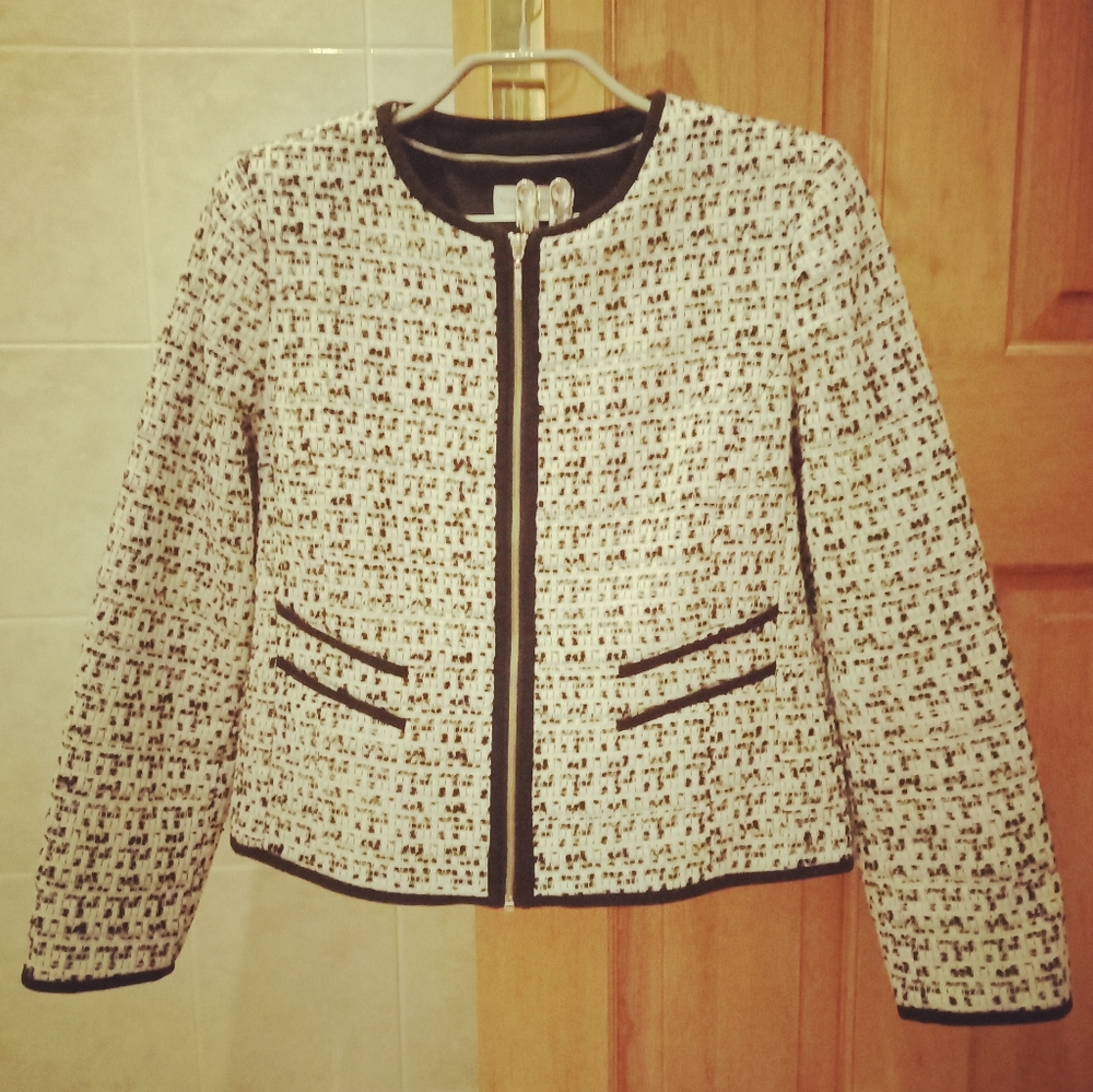 Target Collection Blazer. Textured/structured/preppy/corporate. Small fit 18 - Picture 9 of 11